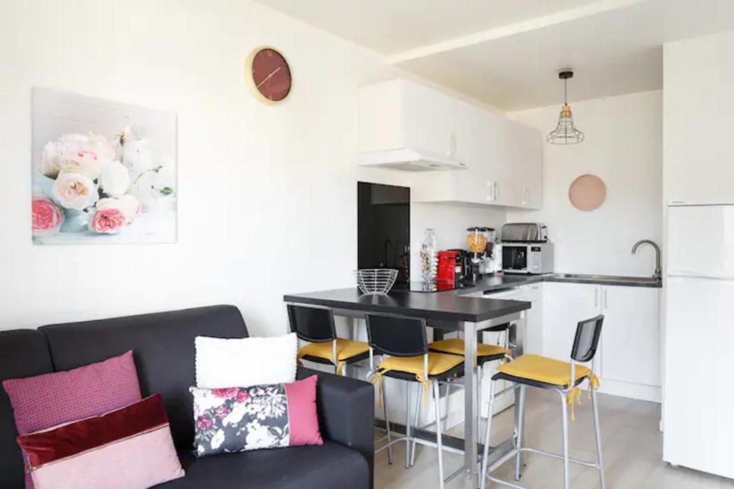 Appartement Cozy : 10/15 Min Des Champs Elysee Sartrouville Exterior foto